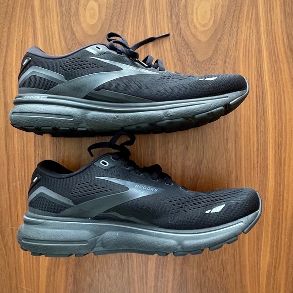 Brooks Ghost 15 Women’s Black Running Shoes Size 8 Wide D/UK 39 - Picture 3 of 15